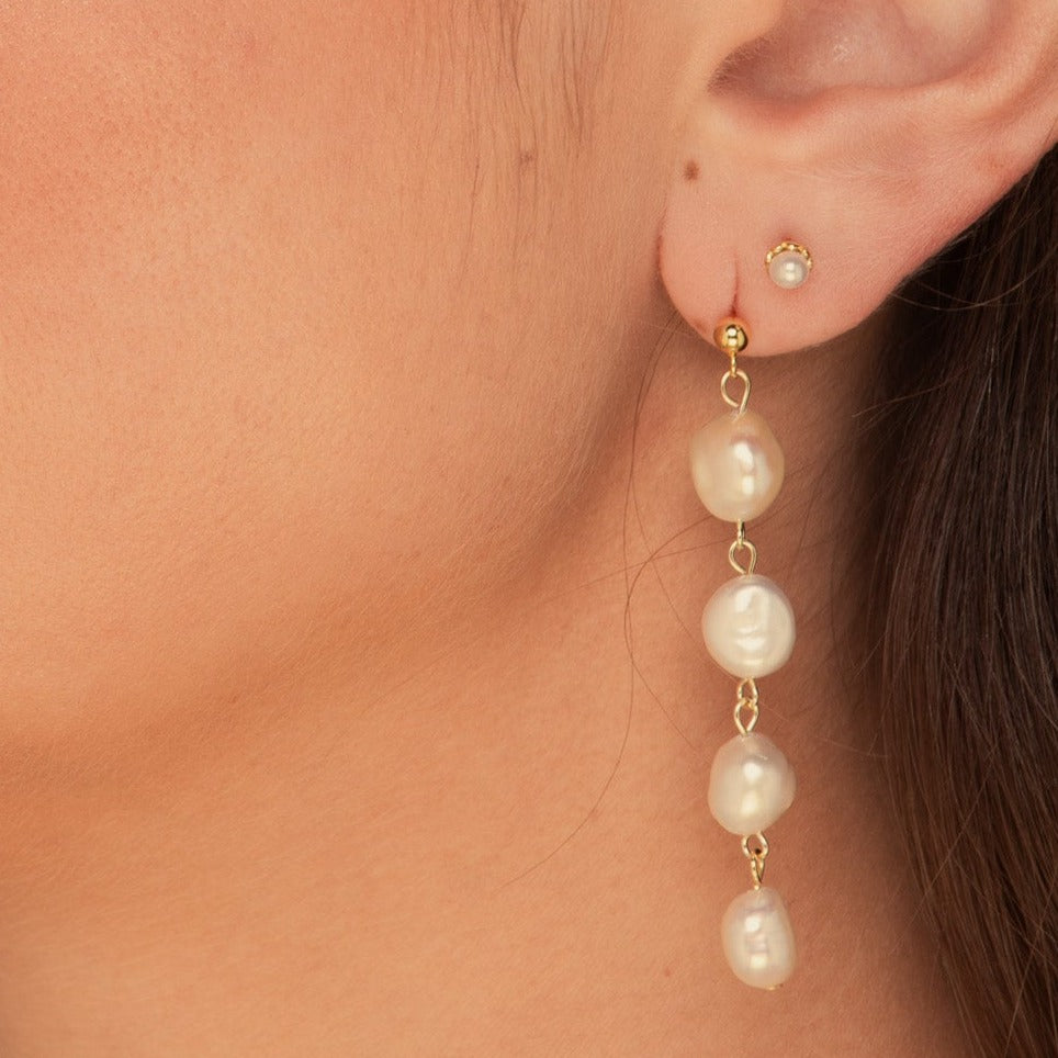 Echo Long Pearl Stud Earrings Gold