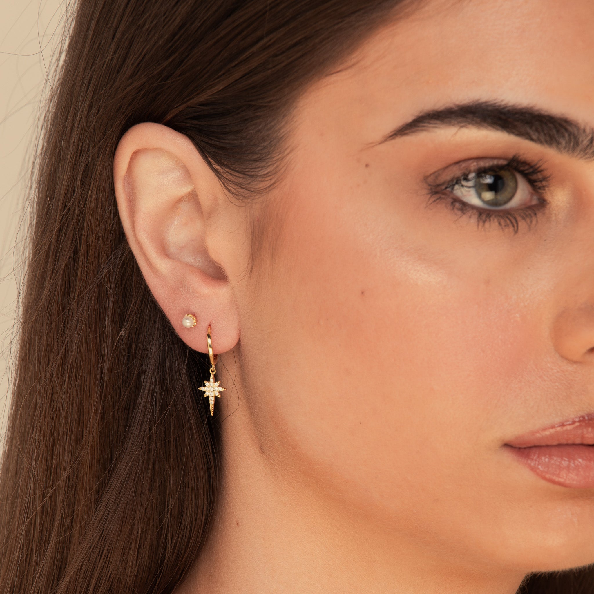 Starlight Sapphire Huggie Earrings Gold