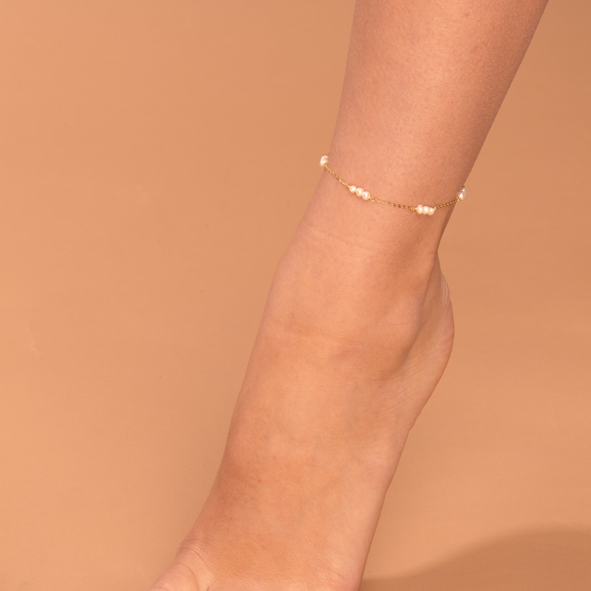 Triple Pearl Station Chain Anklet Gold
