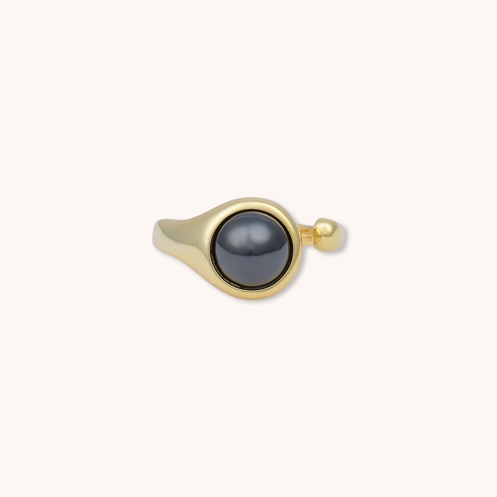 Black Onyx Circular Open Ring Gold