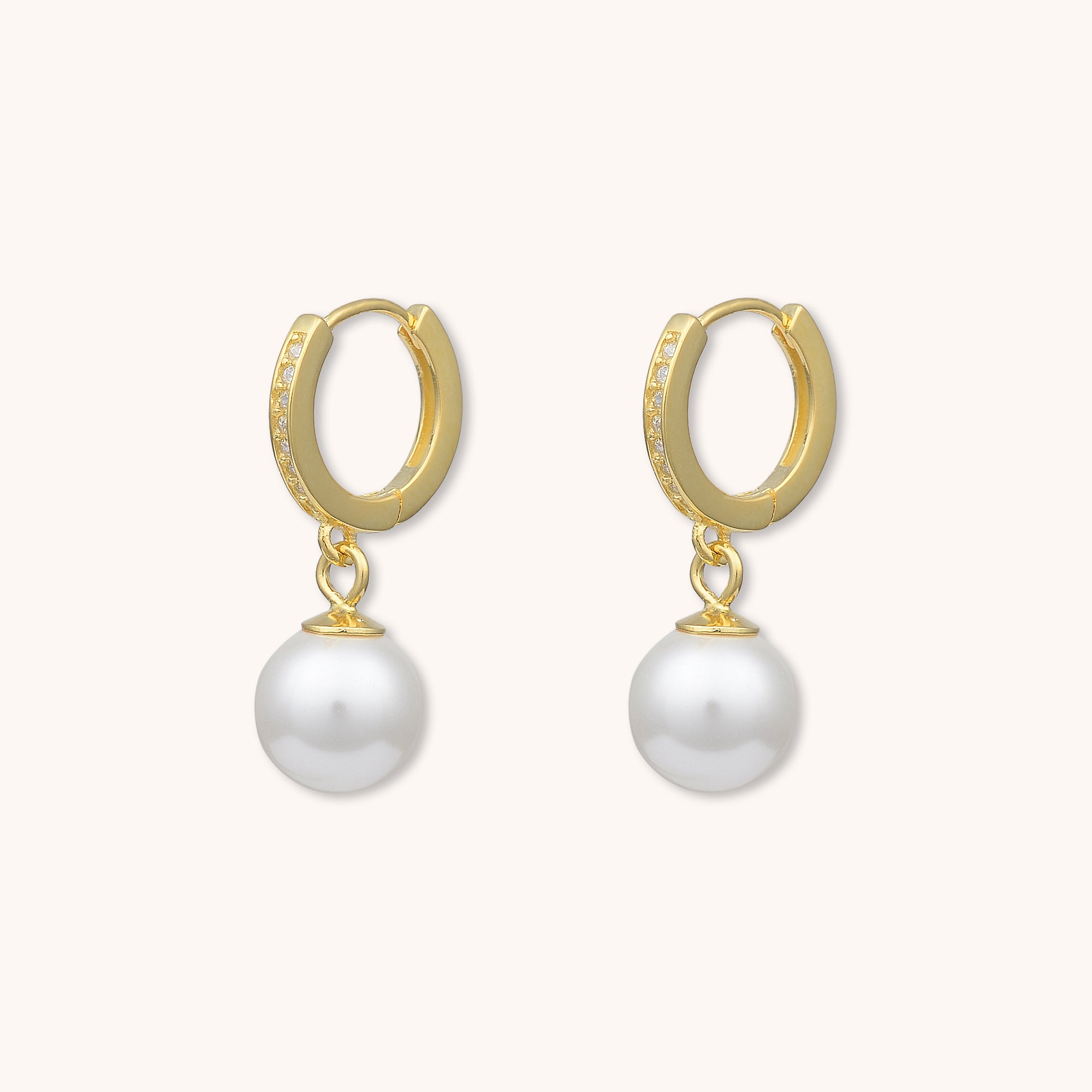 Lume Pearl Huggie Earrings Gold