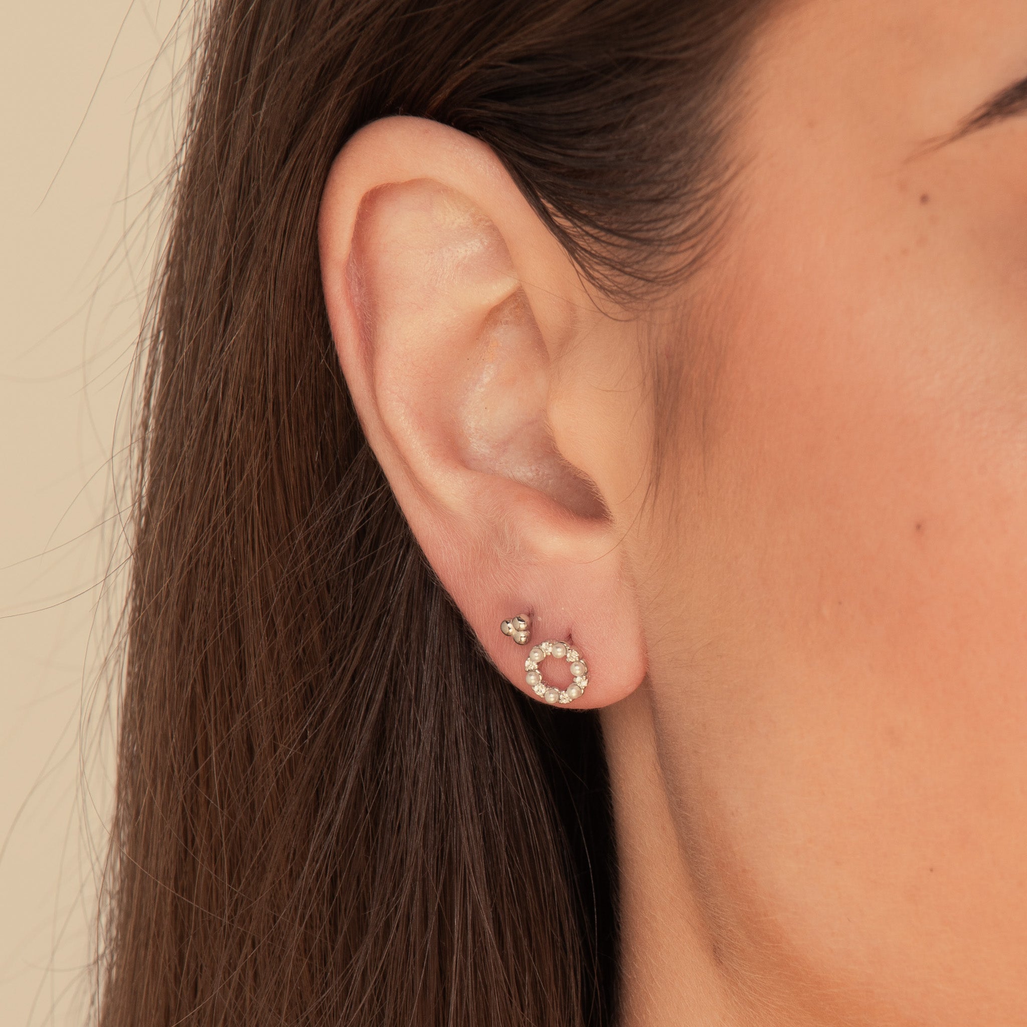Pearl Circle Stud Earrings Silver